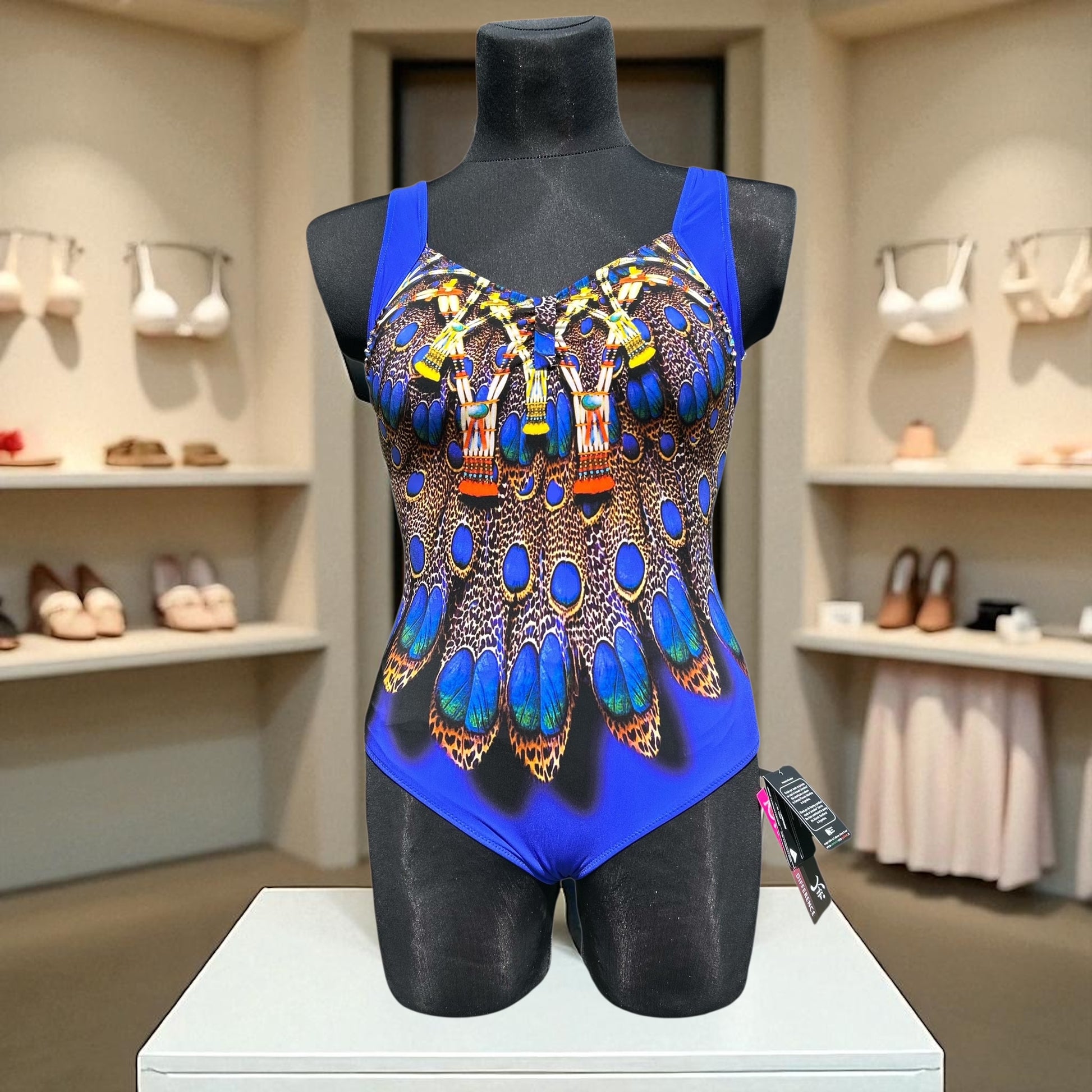 emma-egyr-szes-f-rd-ruha